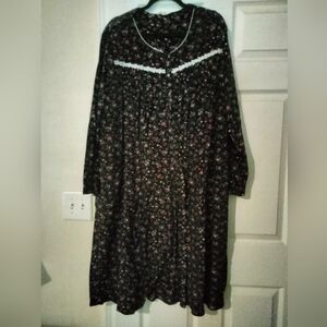 Secret Treasures, Velour Nightgown, 4X, Black with Red and White Flowers
